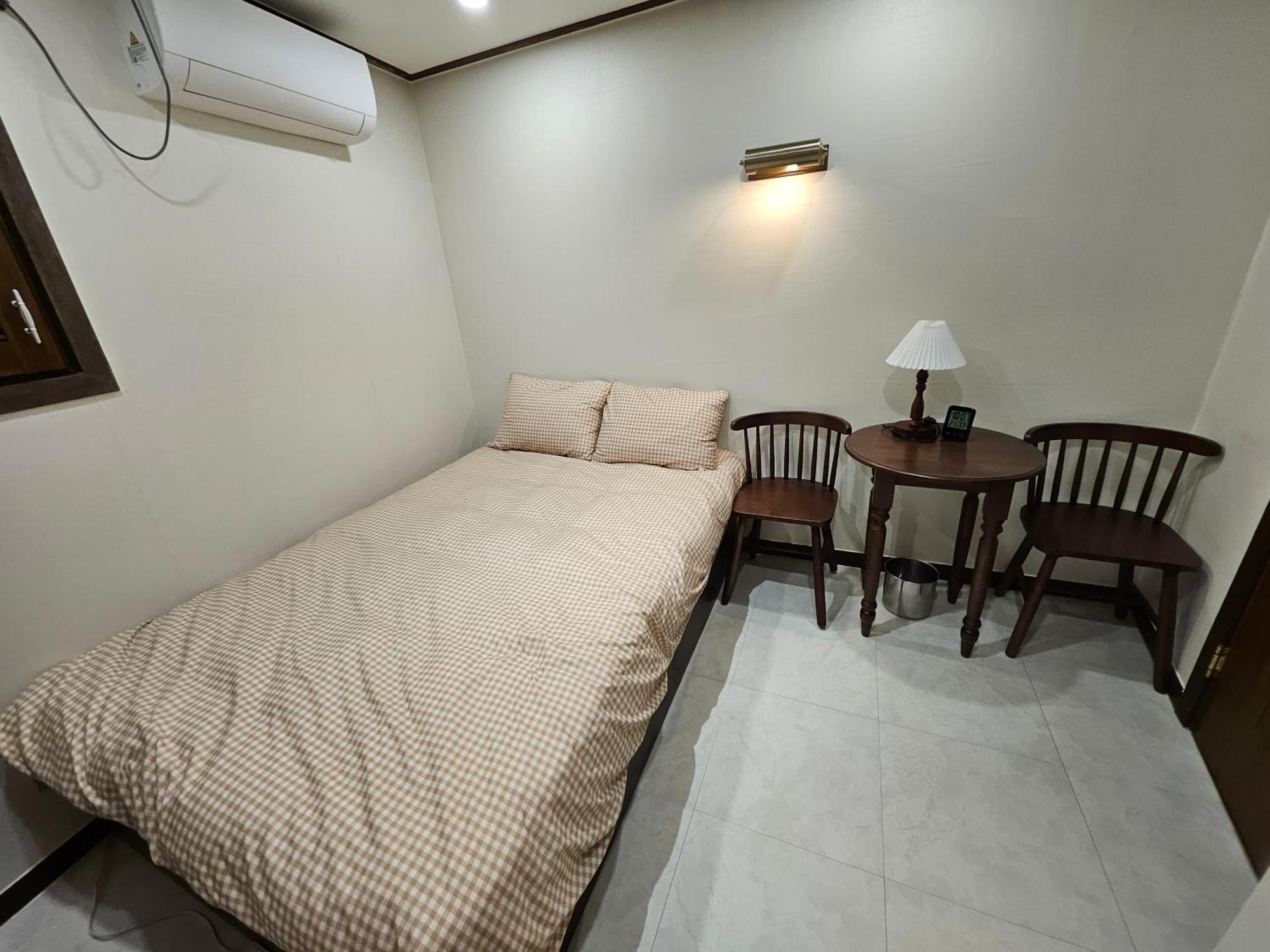 8 Hotel Szöul Kültér fotó